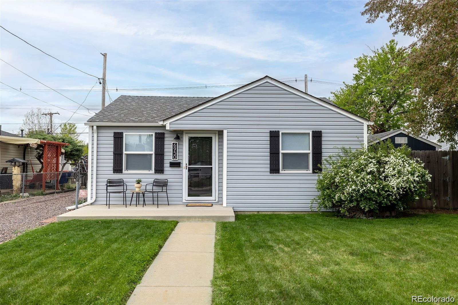 Grafs Arvada Home | MLS #: 70062216950 W 54th Avenue, Arvada Beds: 2 Baths: 1 Price: $495,000
