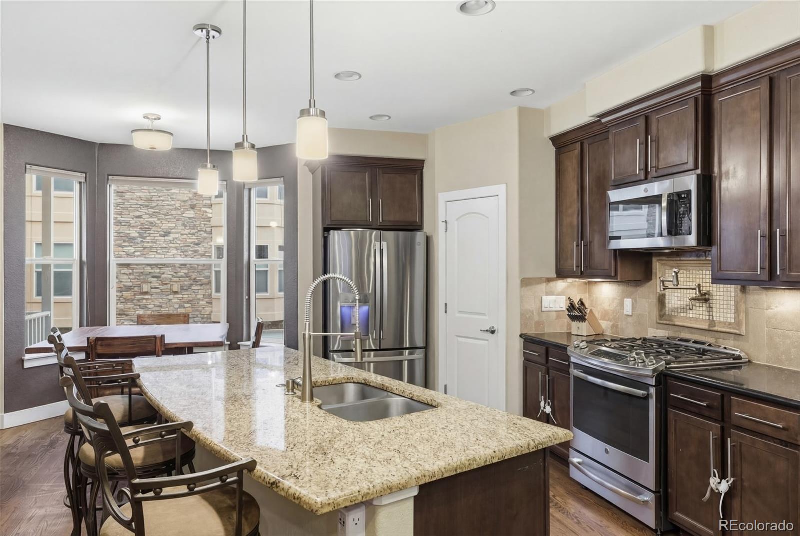829 n vernon drive, Central City sold home. Closed on 2026-07-24 for $429,999.