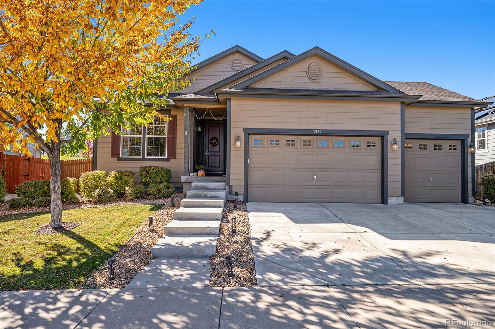 19170 e pacific place, Aurora sold home. Closed on 2026-01-26 for $640,000.