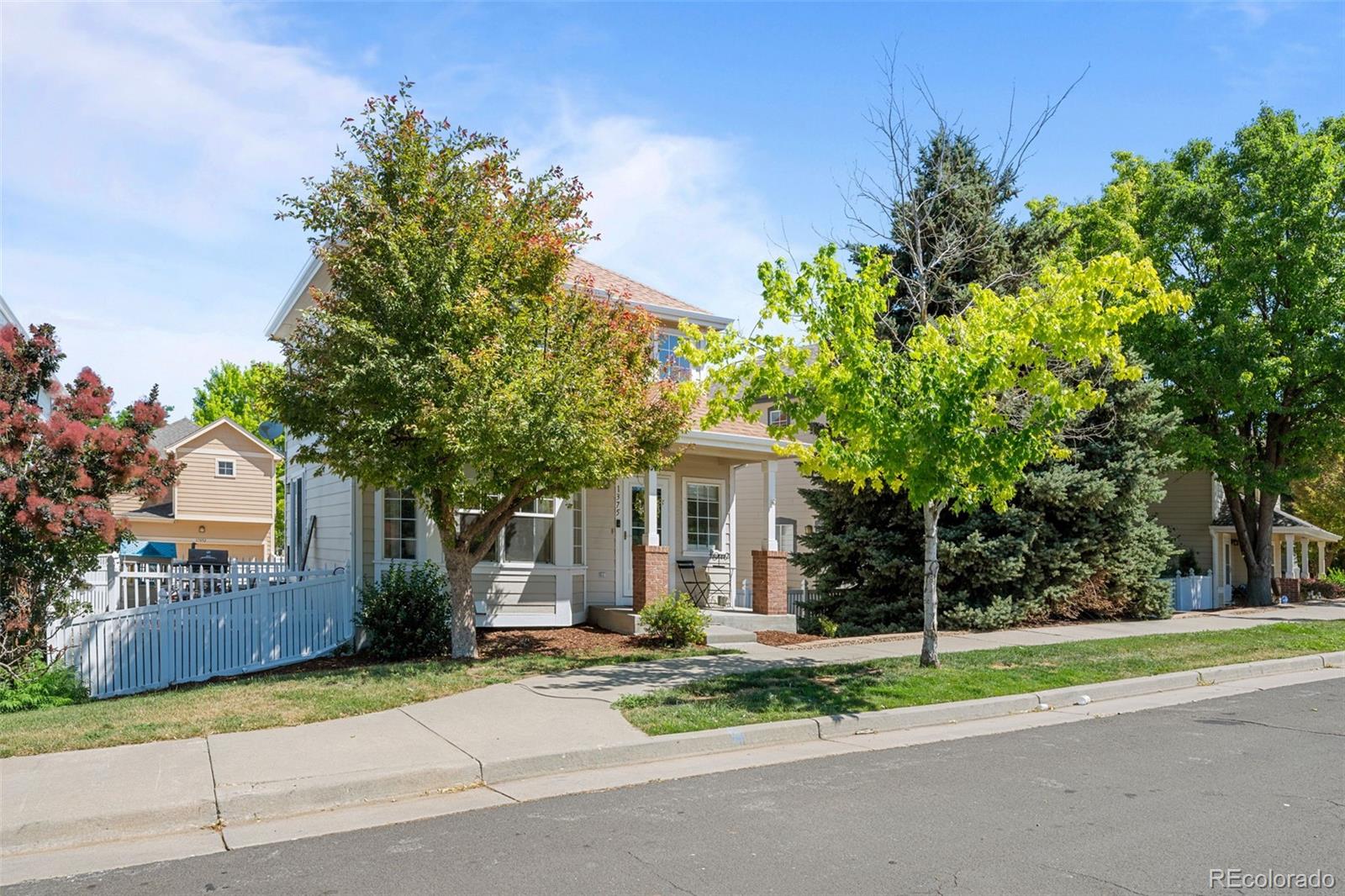 Somerset Village Aurora Home | MLS #: 38271631375 S Quintero Way, Aurora Beds: 2 Baths: 2 Price: $405,000