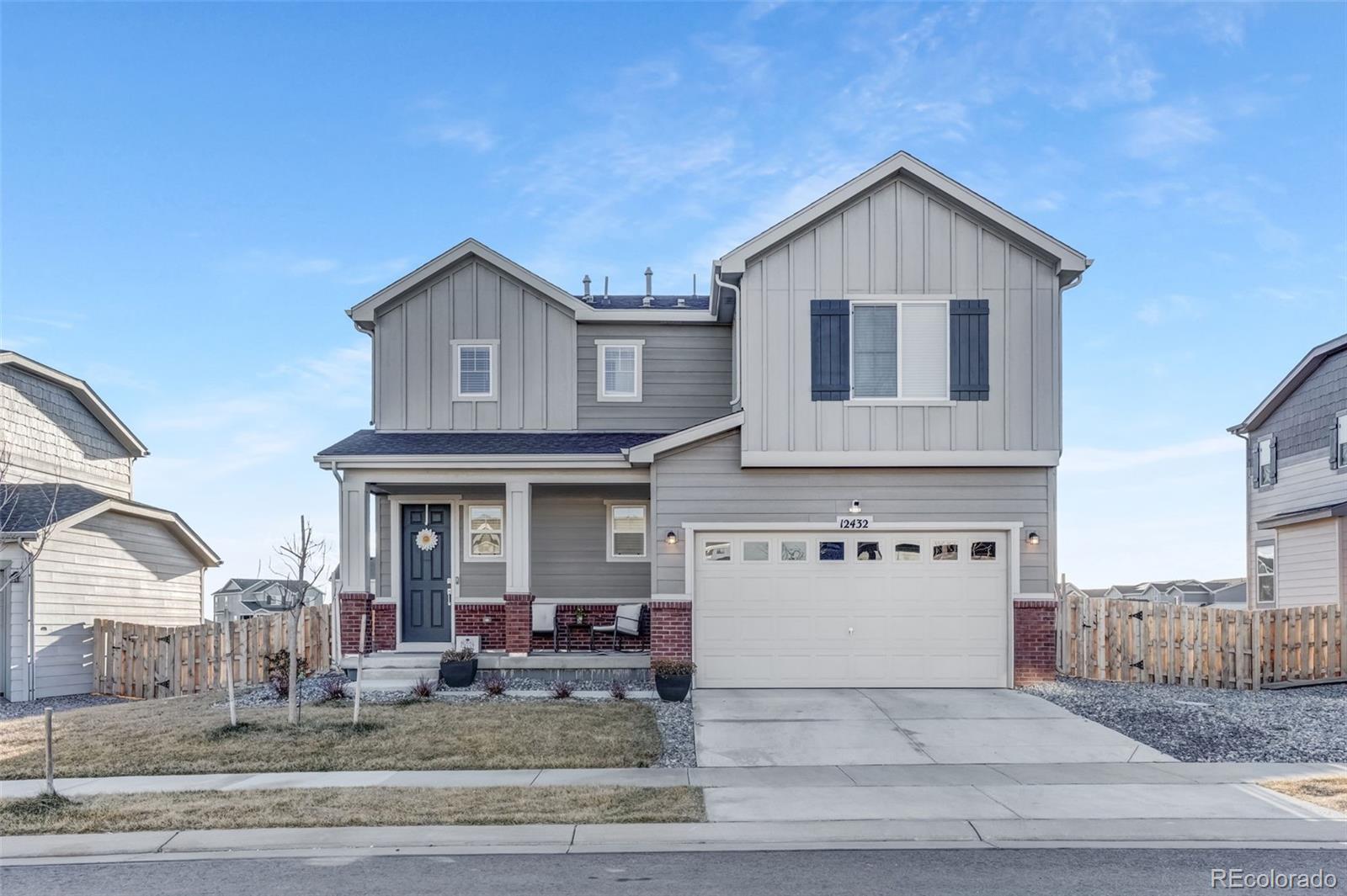  Commerce City Home | MLS #: 525670112432 E 101st Place, Commerce City Beds: 4 Baths: 3 Price: $499,000