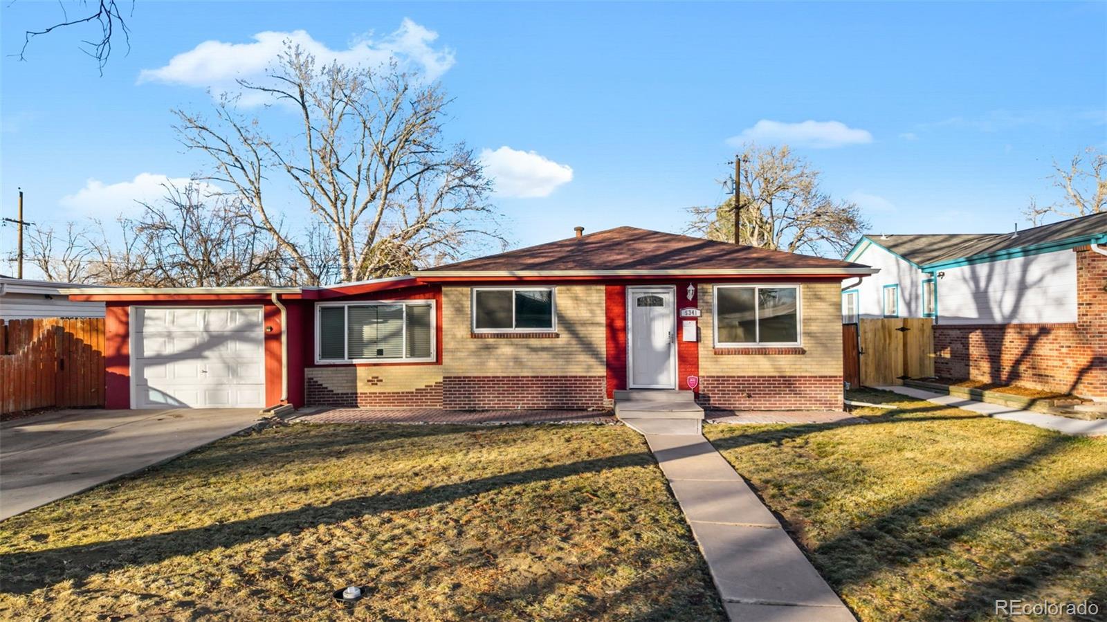 Cloverdale Lakewood Home | MLS #: 59735525341 W Louisiana Avenue, Lakewood Beds: 3 Baths: 2 Price: $449,000