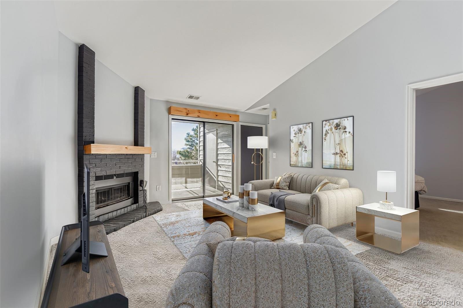 Cay At Marina Pointe Littleton Condo / Townhome | MLS #: 48048308376 S Upham Way A305, Littleton Beds: 2 Baths: 2 Price: $290,000