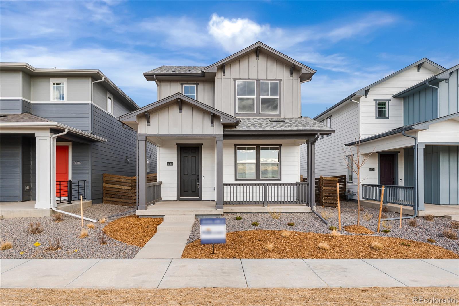  Firestone Home | MLS #: 894860713182  Barefoot Lakes Parkway, Firestone Beds: 4 Baths: 3 Price: $519,990