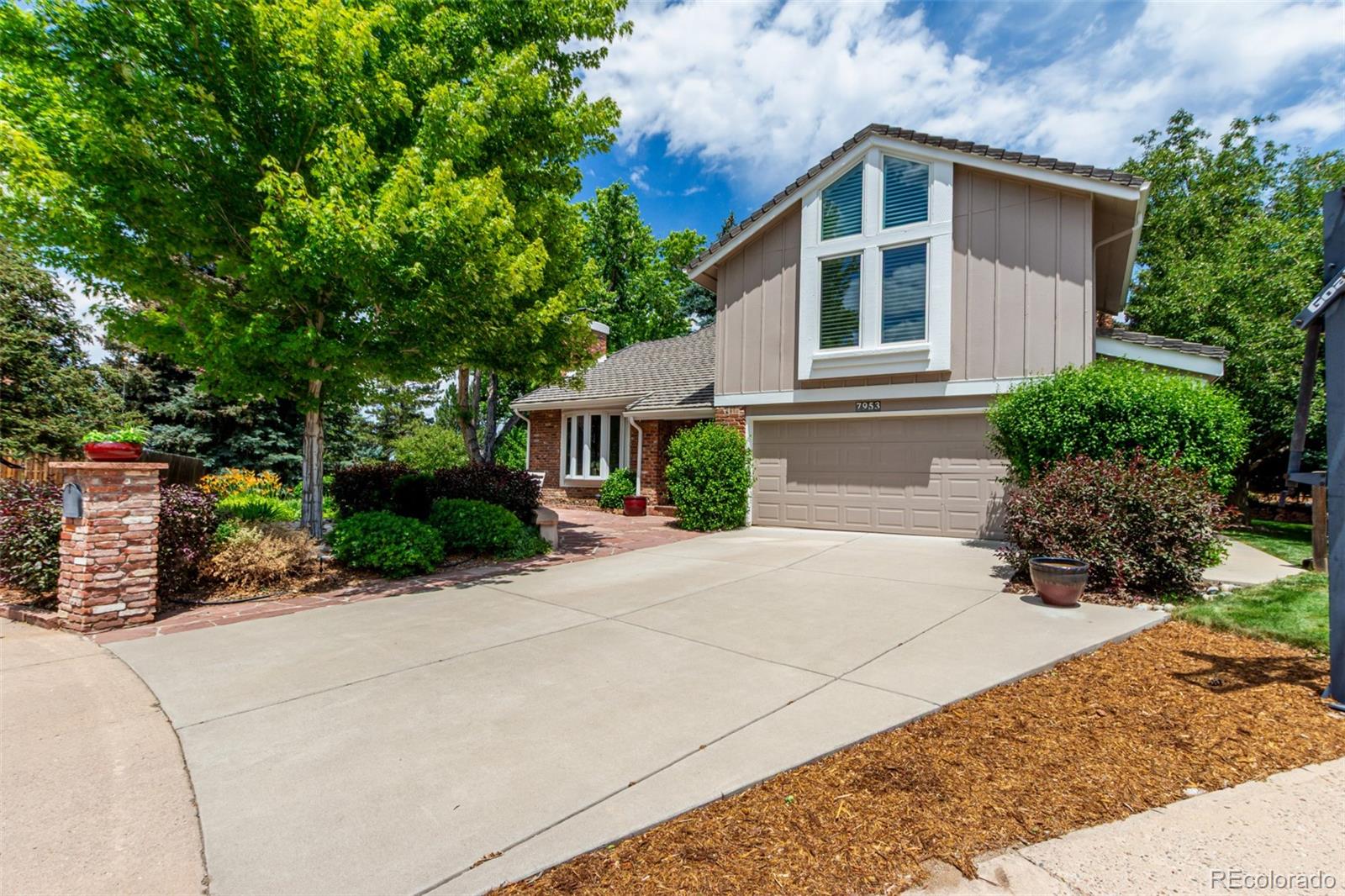 Willow Creek Centennial Home | MLS #: 27274937953 S Willow Court, Centennial Beds: 4 Baths: 4 Price: $1,185,000