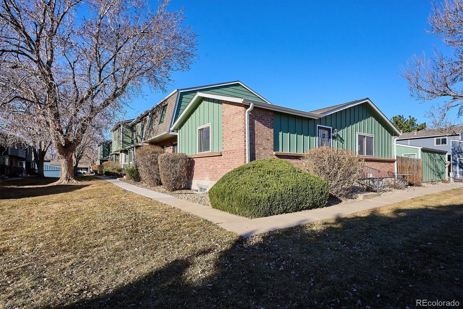 Villa West Lakewood Home | MLS #: 7296096474 S Balsam Street, Lakewood Beds: 2 Baths: 2 Price: $425,000