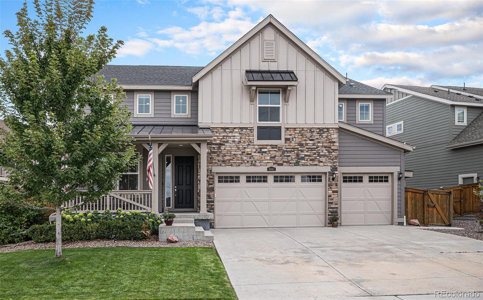6961  hyland hills street, Castle Pines sold home. Closed on 2026-03-27 for $968,000.