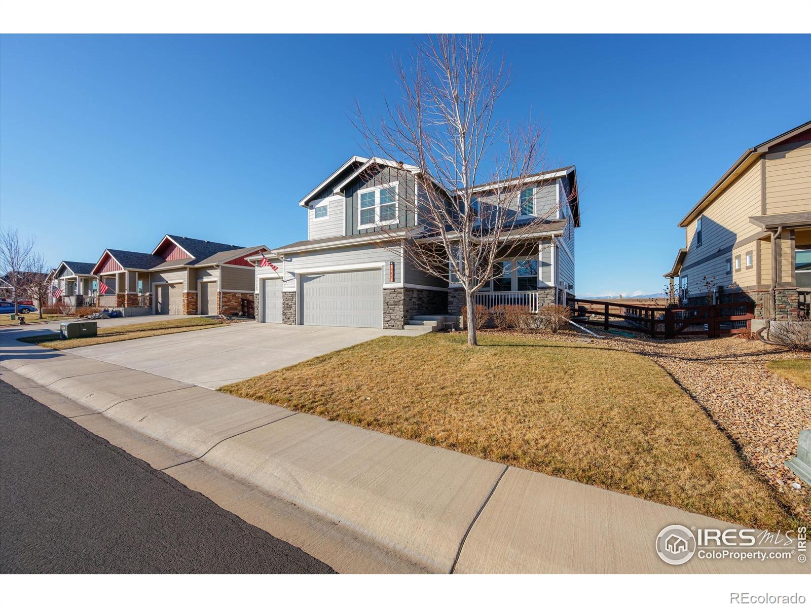 946 tail water drive, Windsor sold home. Closed on 2026-03-23 for $675,000.