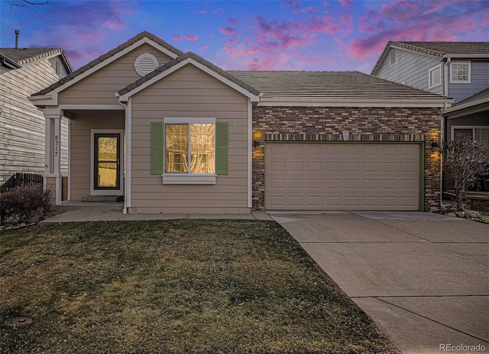 Westlake Highlands Littleton Home | MLS #: 25710358317 S Pierce Way, Littleton Beds: 3 Baths: 2 Price: $559,000