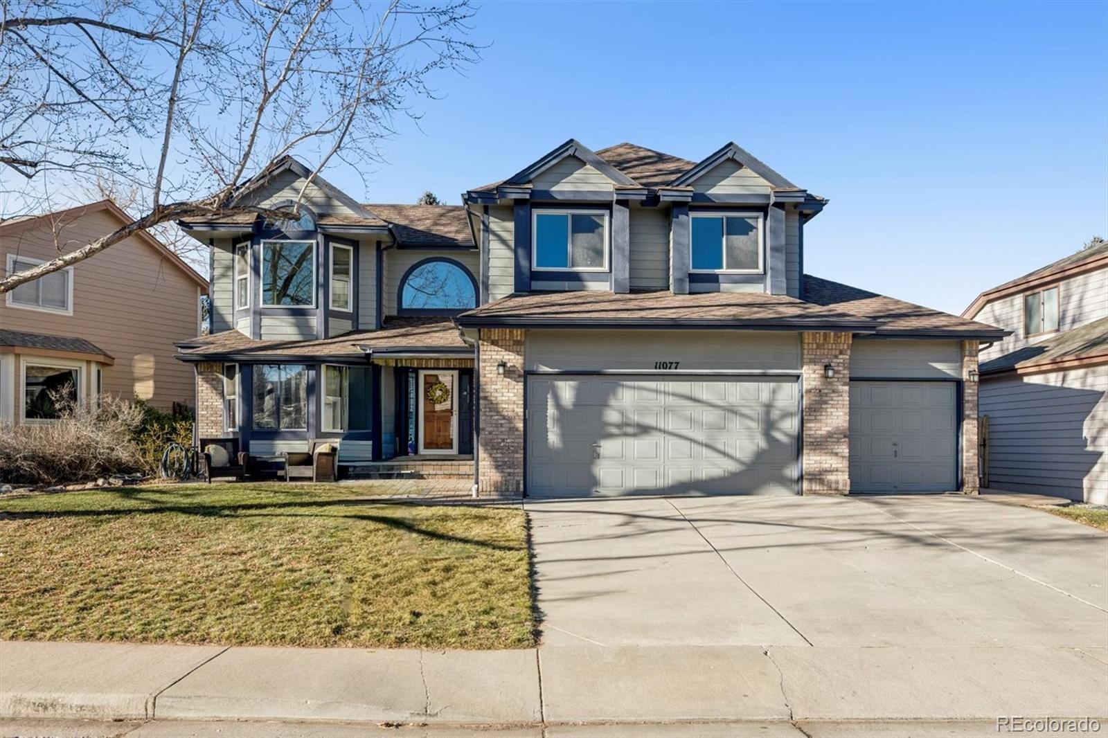 Woodbourne Littleton Home | MLS #: 917116411077 W Roxbury Avenue, Littleton Beds: 5 Baths: 4 Price: $860,000