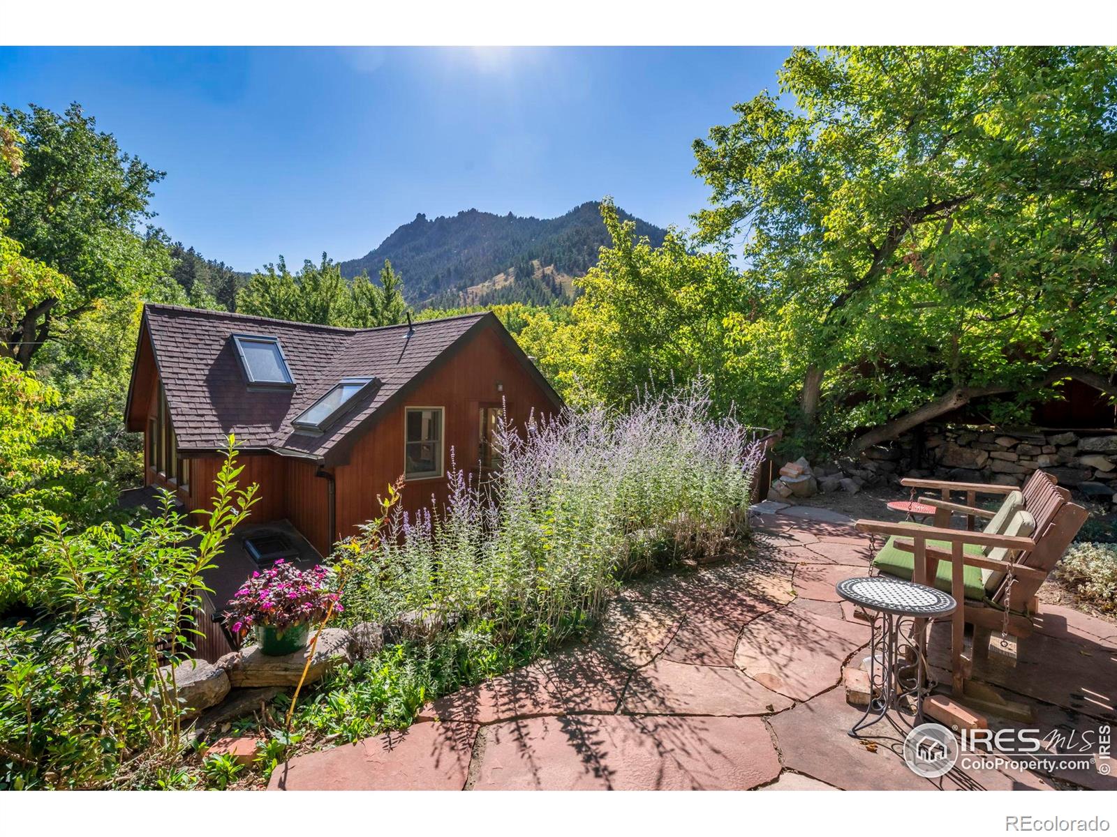 70 artesian drive, Eldorado Springs sold home. Closed on 2026-03-06 for $725,000.