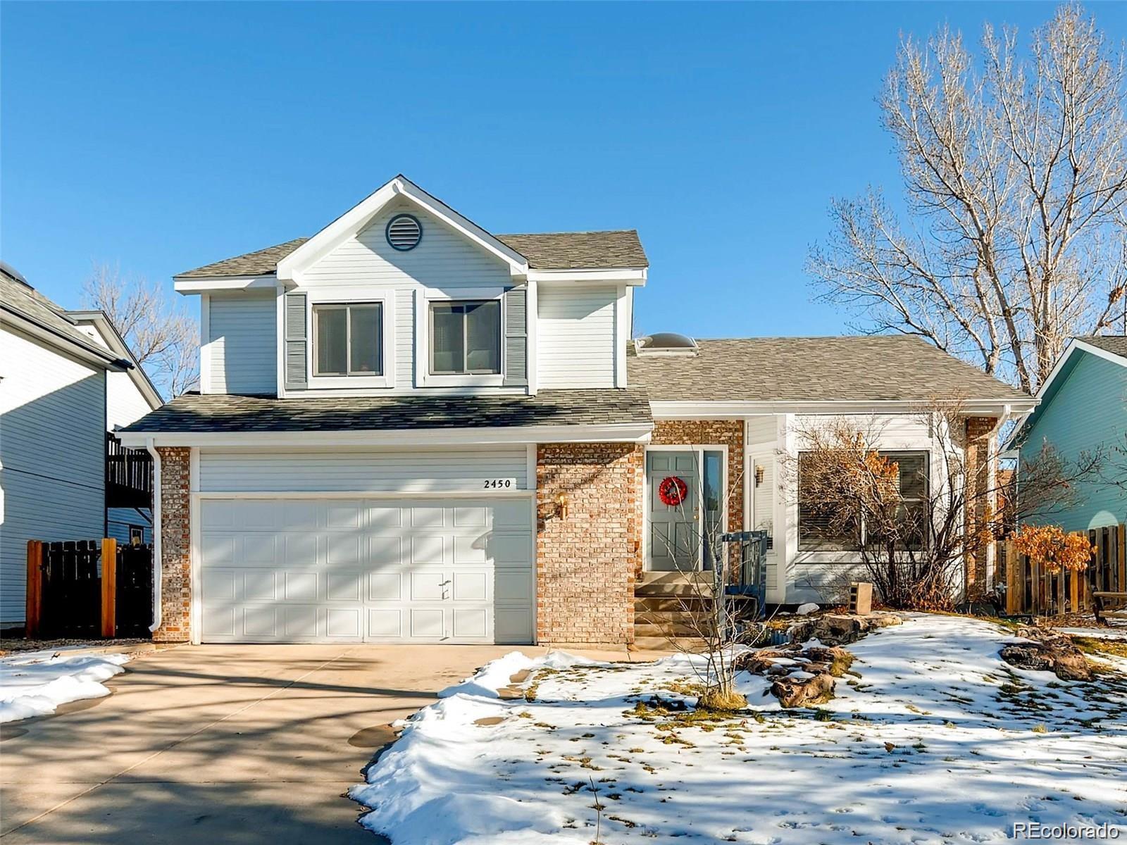 Berkshire Village Aurora Home | MLS #: 25067172450 S Oswego Street, Aurora Beds: 4 Baths: 4 Price: $525,000