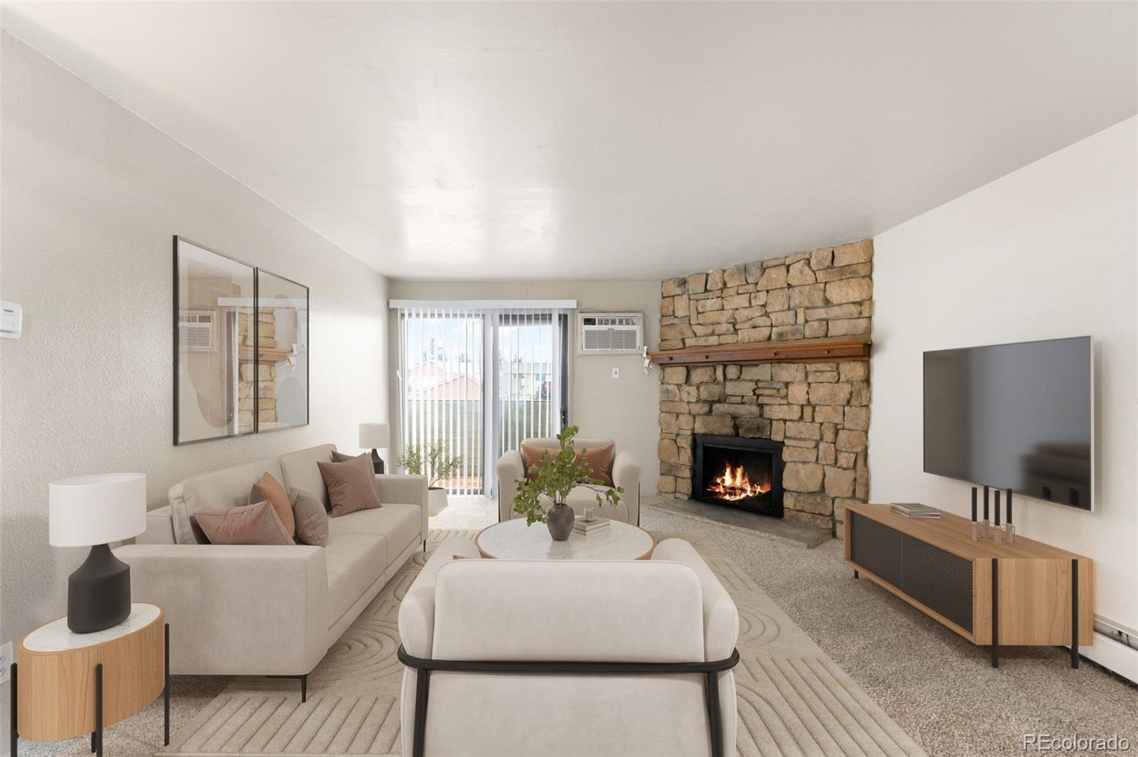 Oak Park Denver Condo / Townhome | MLS #: 332000110150 E Virginia Avenue 7-201, Denver Beds: 1 Baths: 1 Price: $120,000