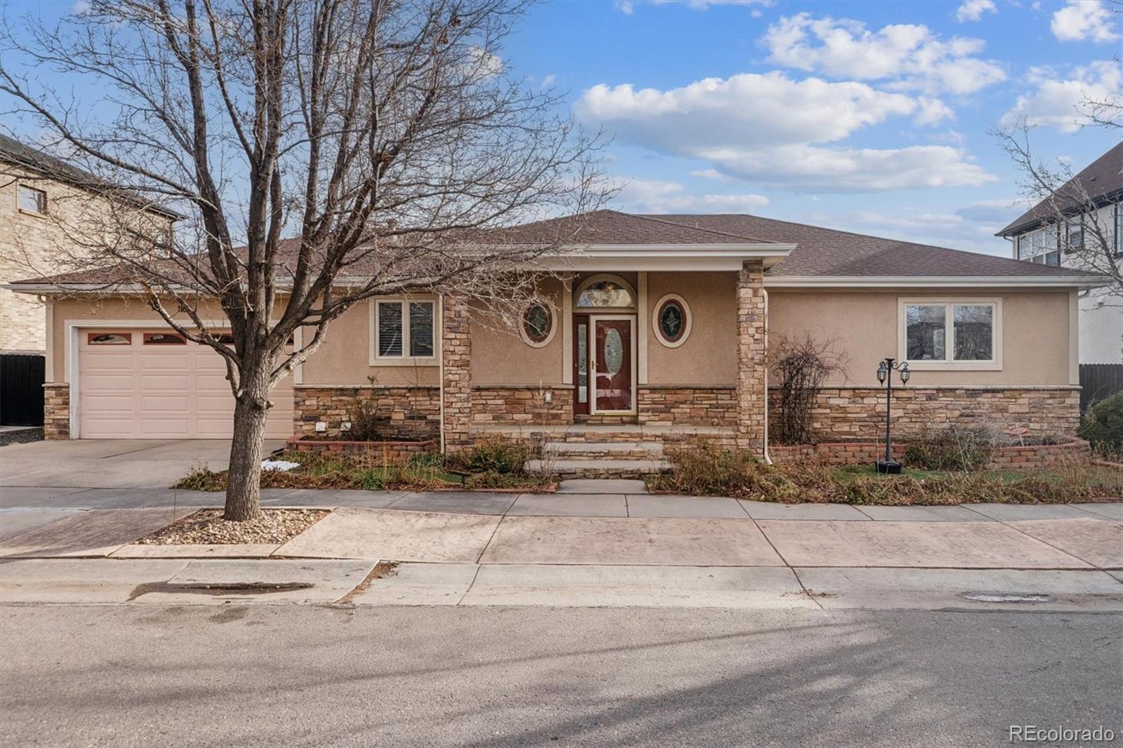 Allison Glen Lakewood Home | MLS #: 36292741160 S Ammons Street, Lakewood Beds: 3 Baths: 3 Price: $799,000