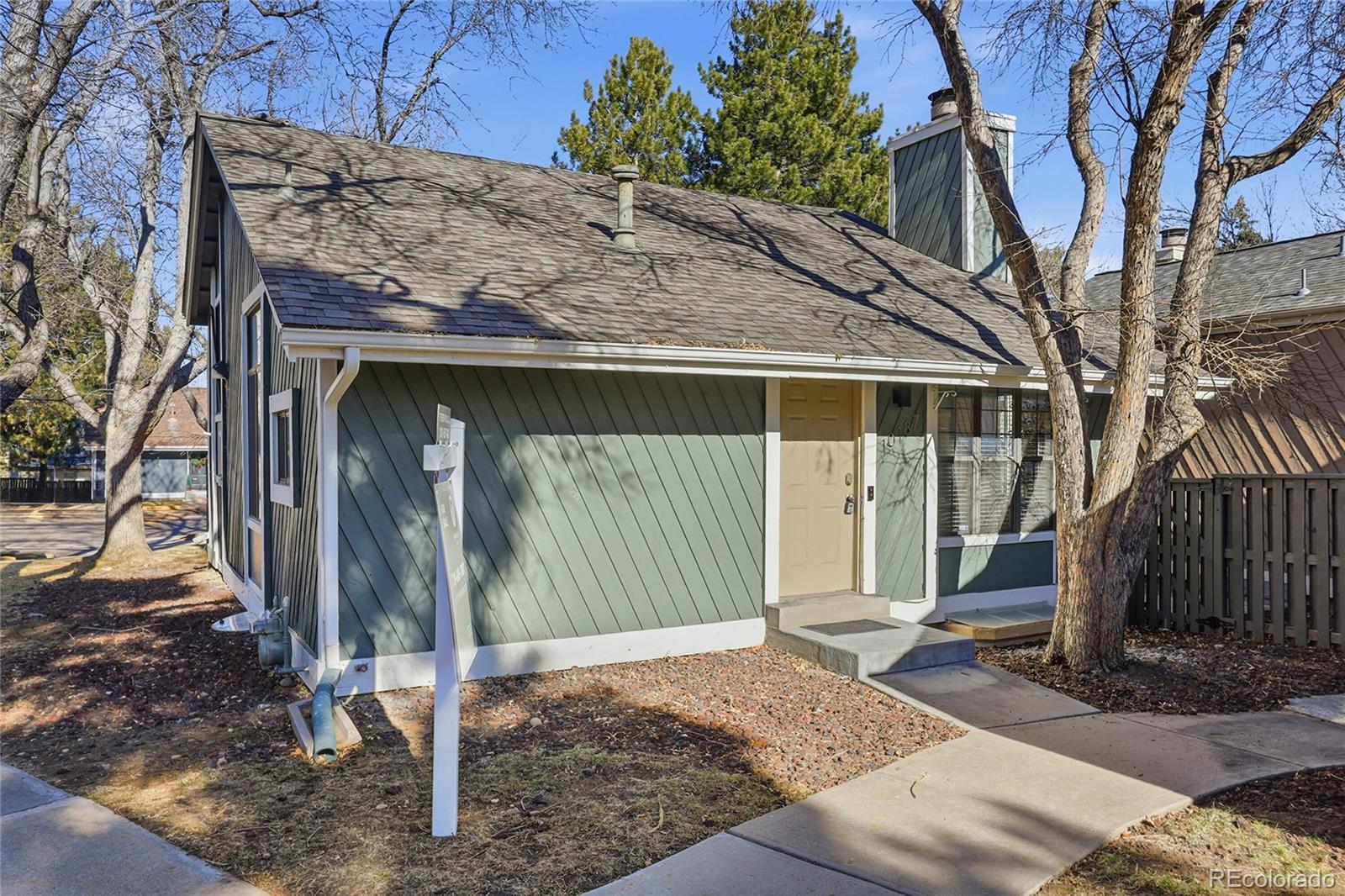 Cherry Creek Farm Englewood Home | MLS #: 192352710187 E Peakview Avenue, Englewood Beds: 3 Baths: 3 Price: $450,000