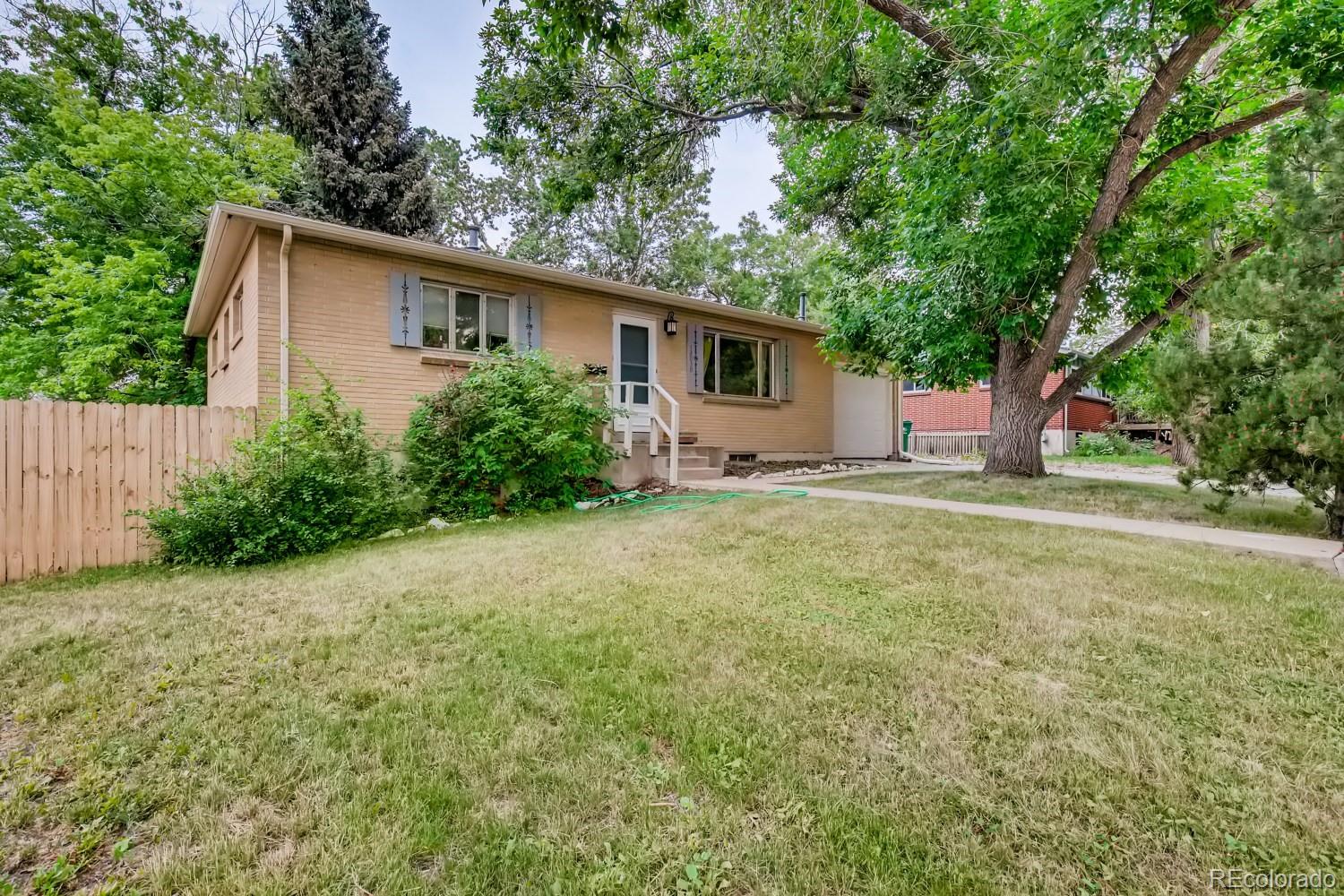 Green Mountain Village Lakewood Home | MLS #: 269446012030 W Dakota Drive, Lakewood Beds: 4 Baths: 2 Price: $525,000