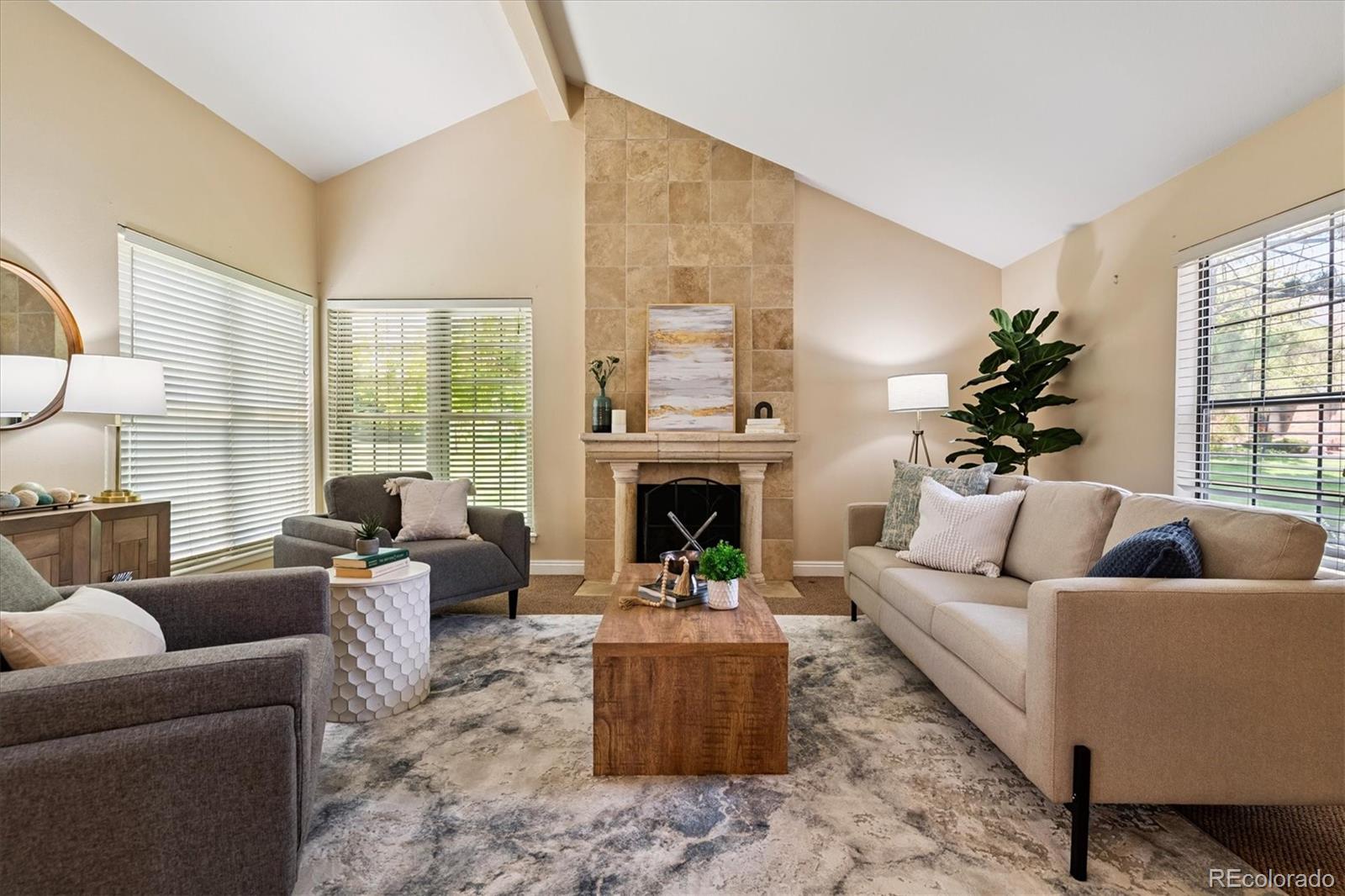 Willow Creek Centennial Condo / Townhome | MLS #: 71800687976 E Phillips Circle , Centennial Beds: 3 Baths: 3 Price: $539,000