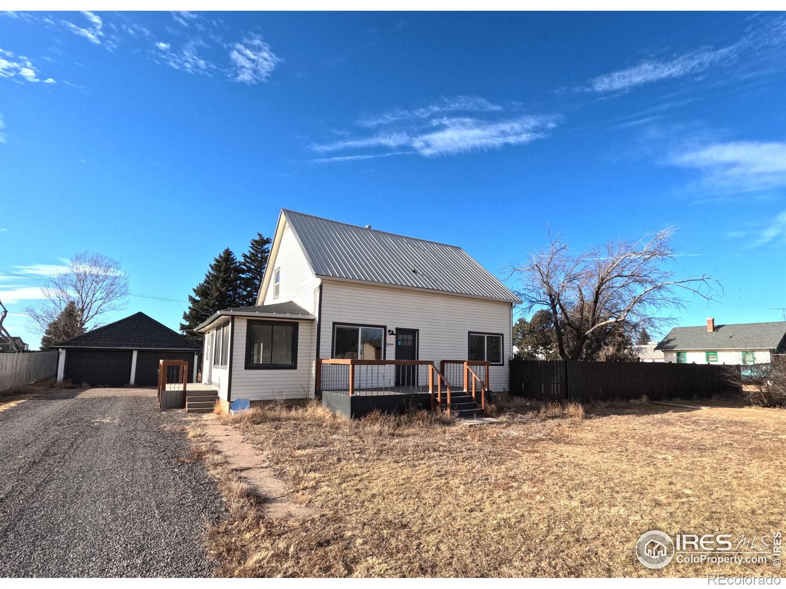 308 n fremont avenue, Fleming sold home. Closed on 2026-04-24 for $275,000.