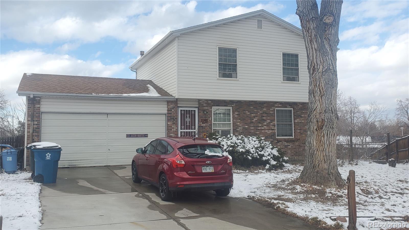 Pheasant Run Aurora Home | MLS #: 52571944767 S Olathe Street, Aurora Beds: 4 Baths: 3 Price: $365,000