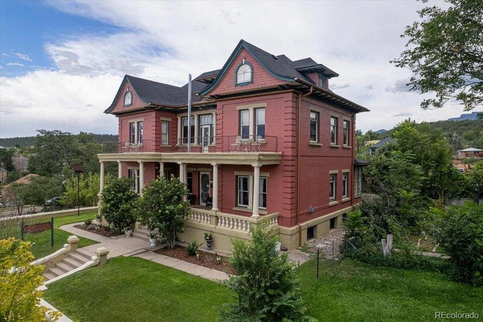310 e 2nd street, Trinidad sold home. Closed on 2026-04-22 for $795,000.