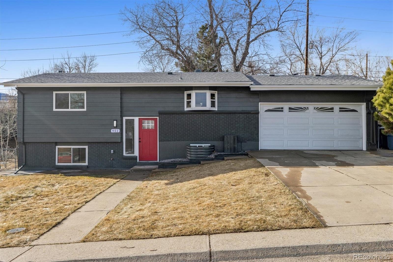 Briarwood Hills Lakewood Home | MLS #: 7919544951 S Briarwood Drive, Lakewood Beds: 4 Baths: 2 Price: $619,900