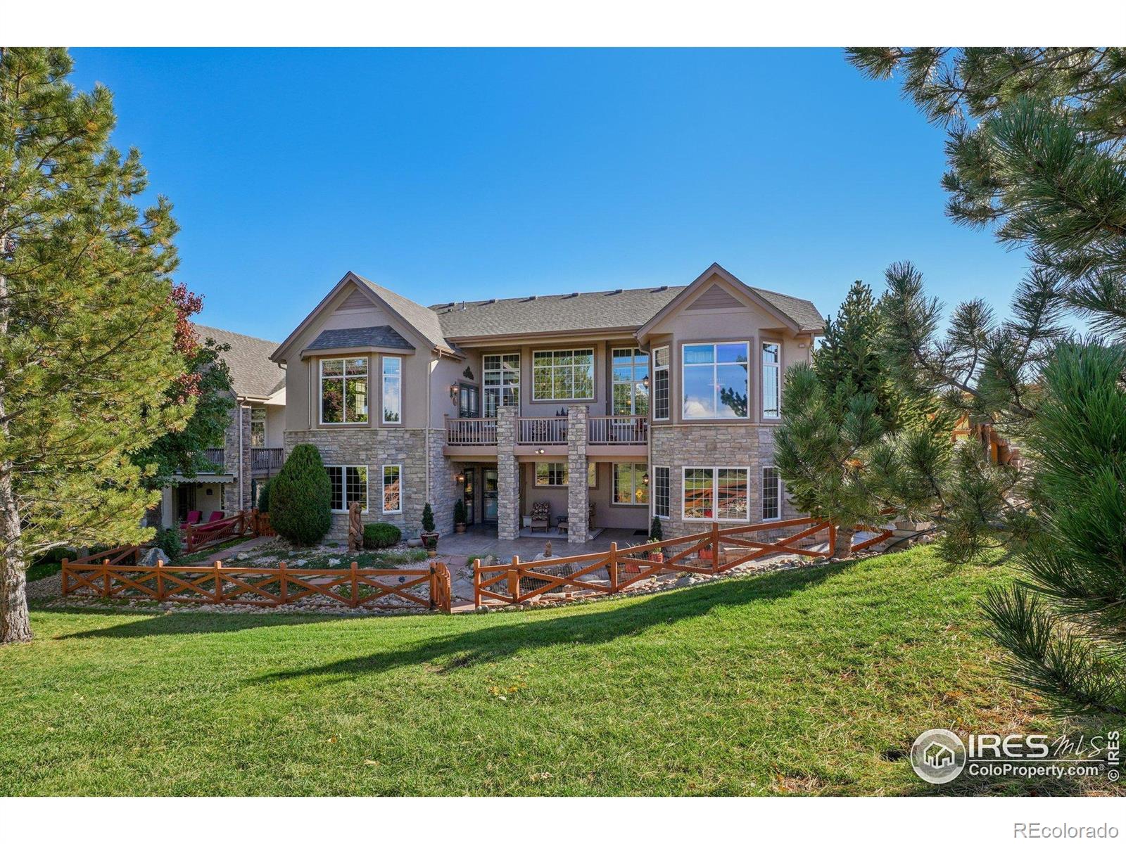 10663  yates drive, Westminster sold home. Closed on 2026-02-20 for $1,105,000.