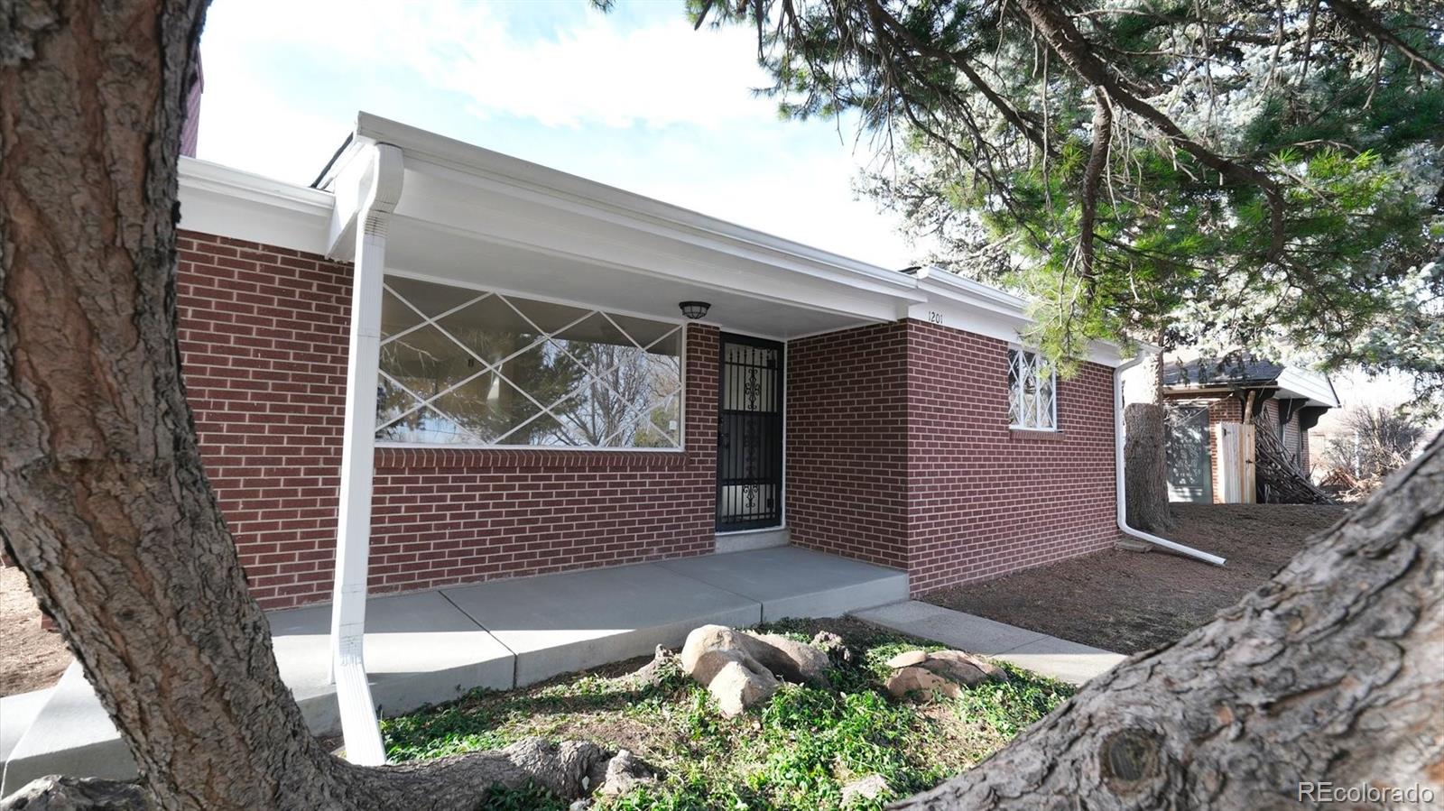 1201  reed street, Lakewood sold home. Closed on 2026-05-29 for $580,920.