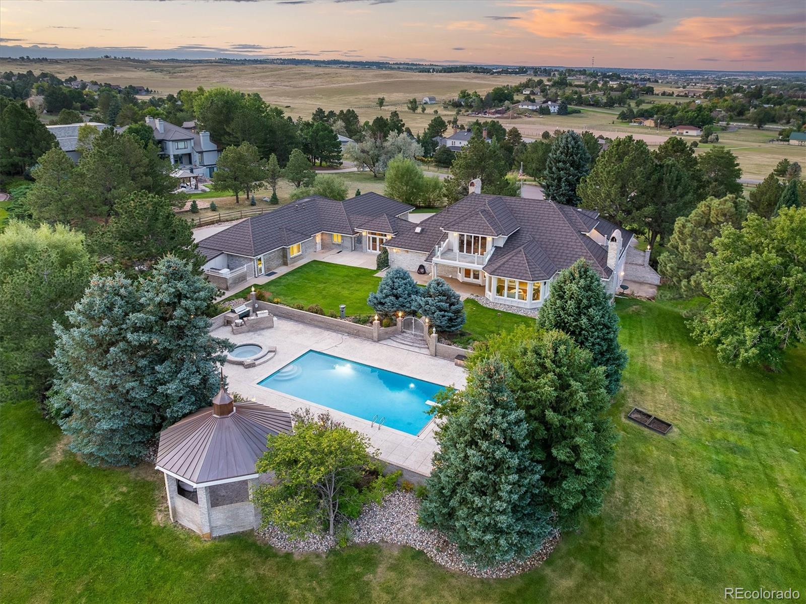 17575 e kettle place, Centennial sold home. Closed on 2026-04-02 for $2,480,000.