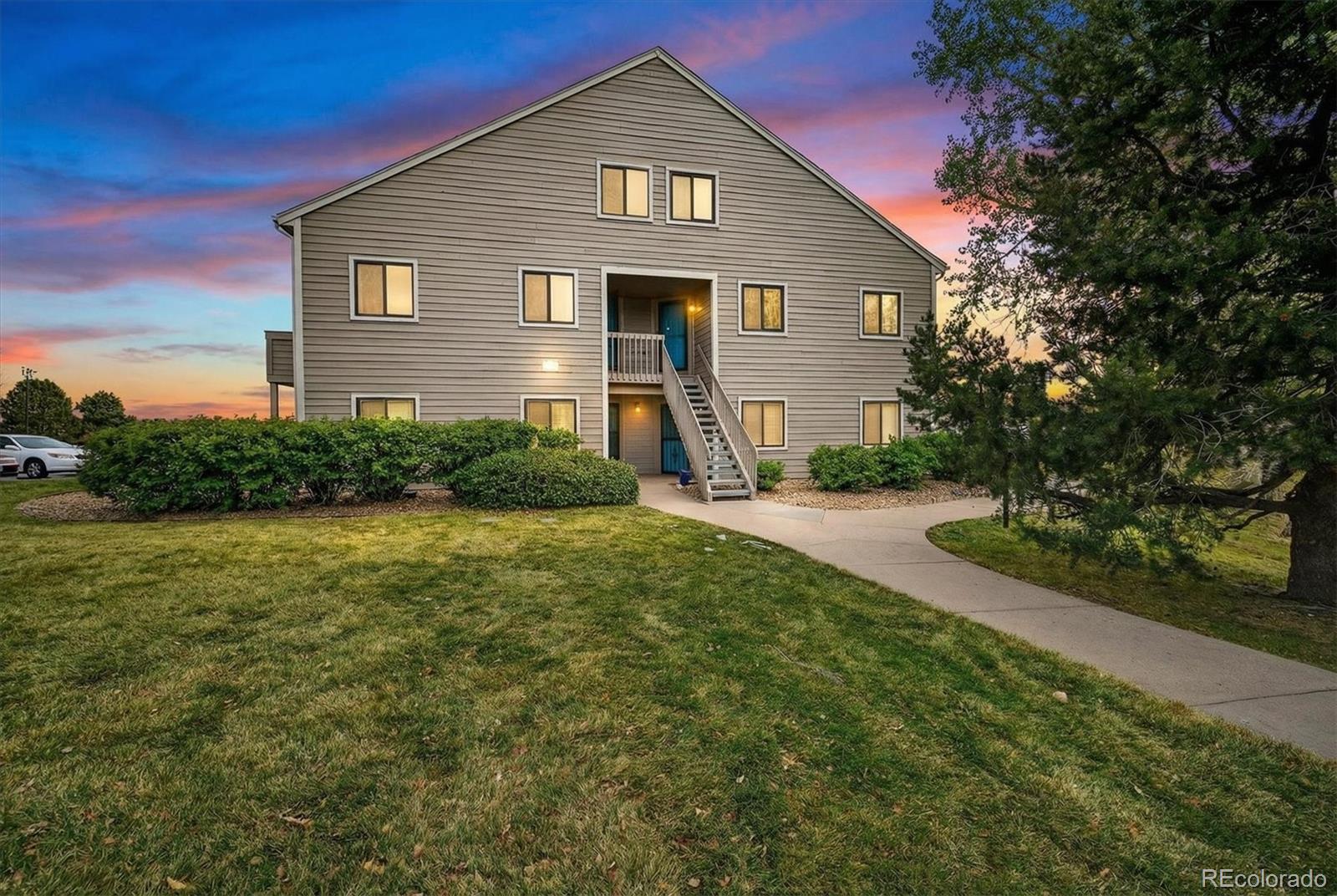 3600 s pierce street, Denver sold home. Closed on 2026-03-20 for $345,000.
