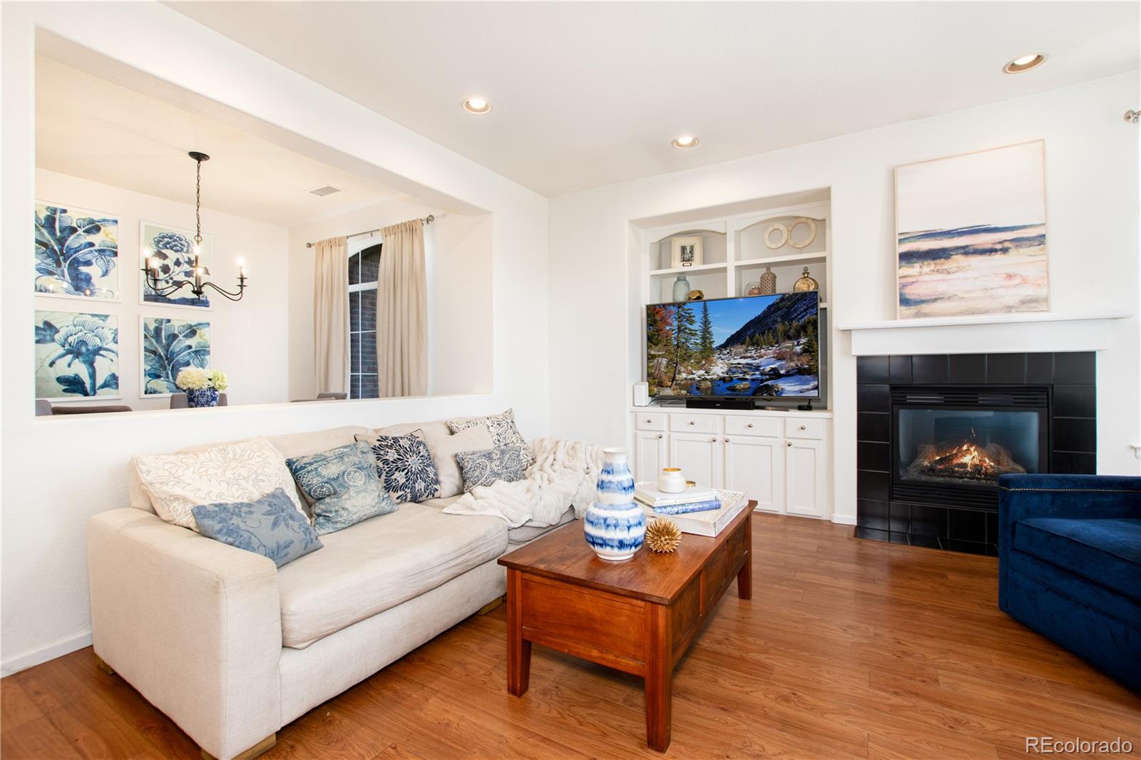 Brownstones Highlands Ranch Condo / Townhome | MLS #: 5720322601 W Burgundy Street B, Highlands Ranch Beds: 3 Baths: 3 Price: $565,000
