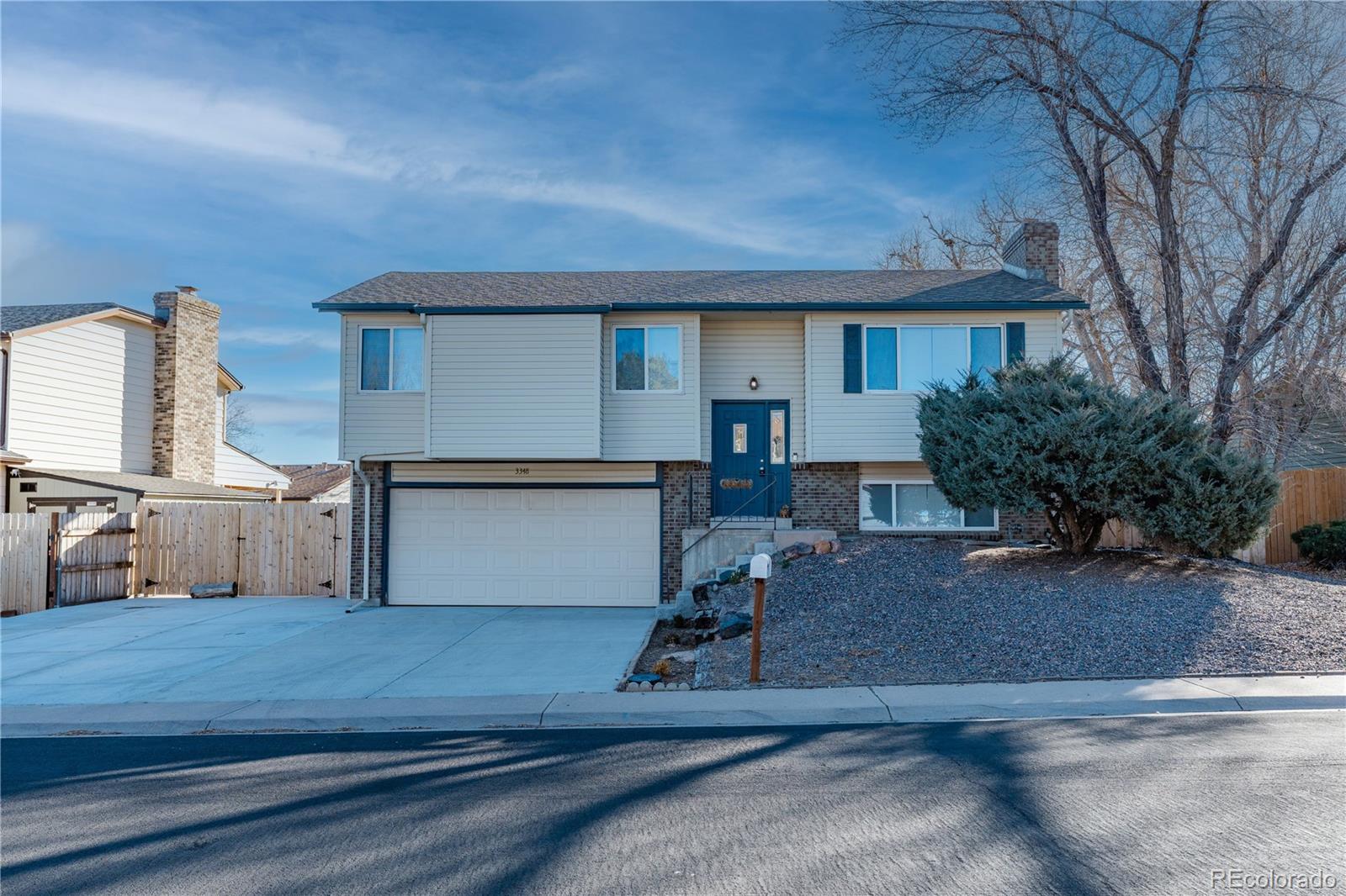 Meadowood Aurora Home | MLS #: 26936783348 S Elkhart Street, Aurora Beds: 3 Baths: 3 Price: $489,000
