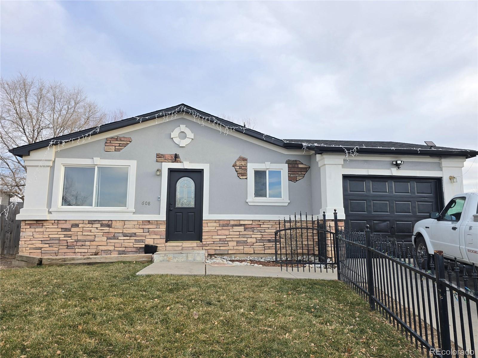 Parkview Greeley Home | MLS #: 8556561608 E 22nd Street Rd , Greeley Beds: 6 Baths: 2 Price: $340,000