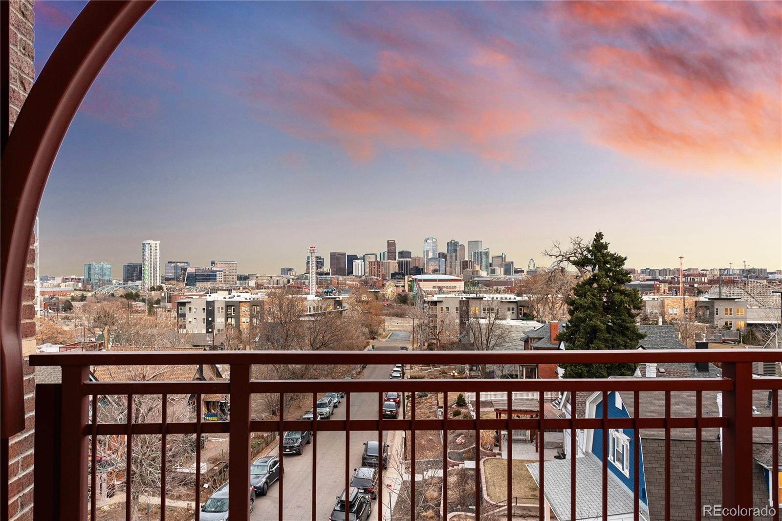 Jefferson Park Denver Condo / Townhome | MLS #: 83573632240 N Clay Street 501, Denver Beds: 2 Baths: 2 Price: $550,000