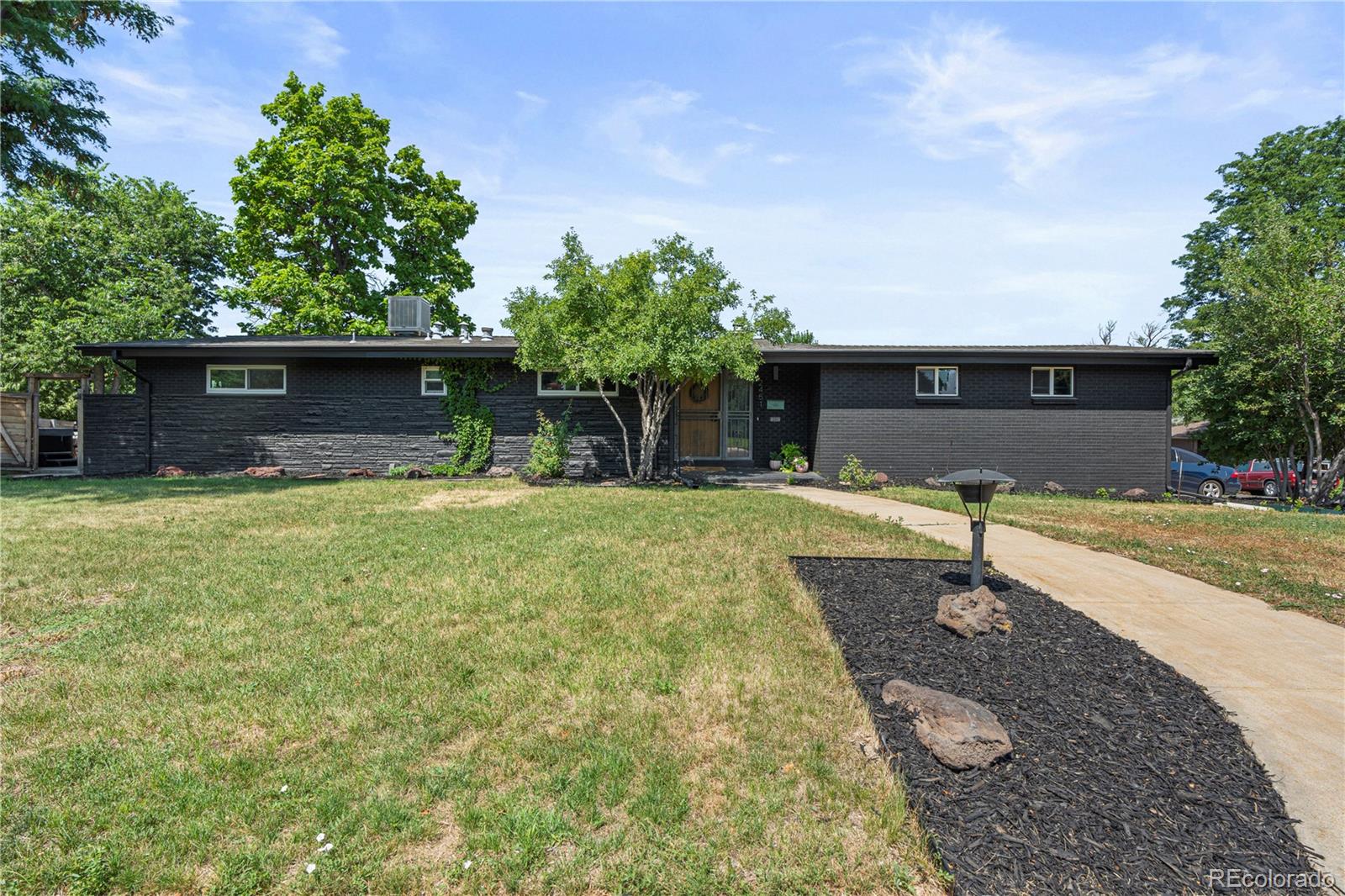 Holly Hills Denver Home | MLS #: 58387782451 S Ivanhoe Place, Denver Beds: 4 Baths: 3 Price: $950,000