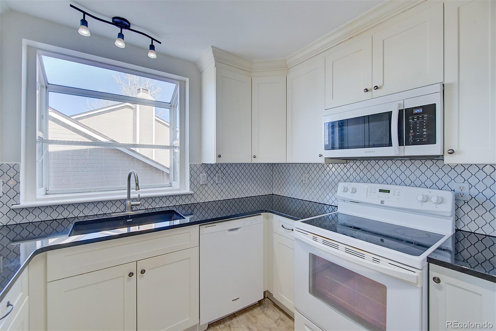Cottonwood Parker Home | MLS #: 92673658428  Sandreed Circle, Parker Beds: 4 Baths: 2 Price: $490,000
