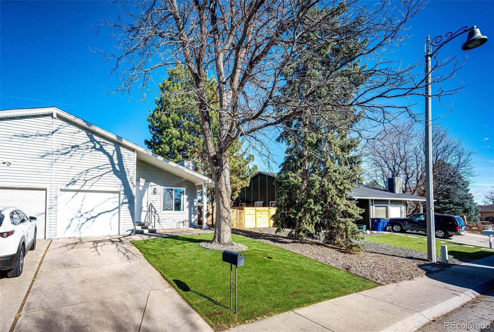 Mission Viejo Aurora Condo / Townhome | MLS #: 715923815463 E Princeton Avenue , Aurora Beds: 2 Baths: 1 Price: $325,000