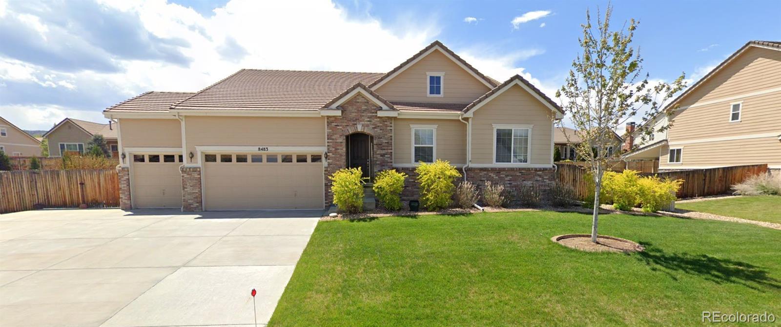 8483 s dudley street, Littleton sold home. Closed on 2026-02-27 for $835,000.