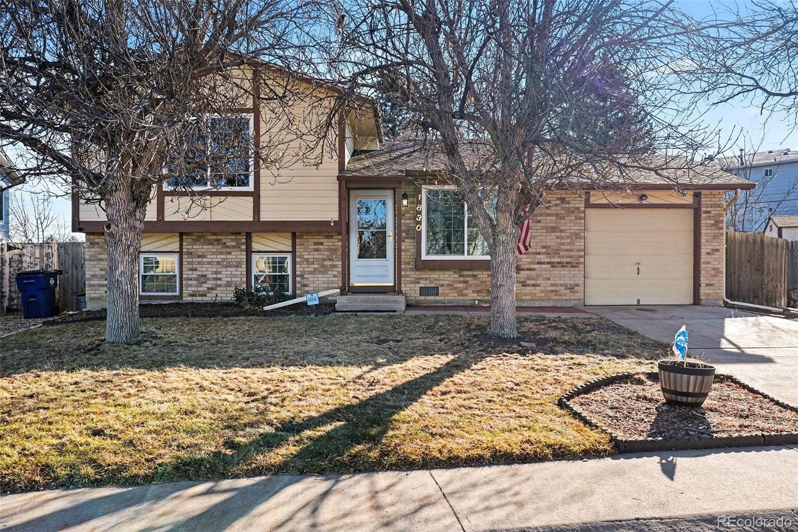 Stone Ridge Aurora Home | MLS #: 84304621830 S Biscay Street, Aurora Beds: 3 Baths: 2 Price: $399,900