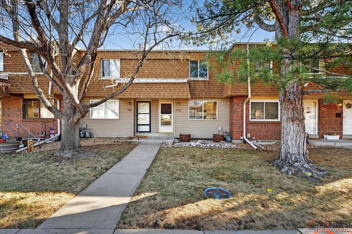  Littleton Condo / Townhome | MLS #: 66334775670 S Lowell Boulevard , Littleton Beds: 2 Baths: 3 Price: $310,000