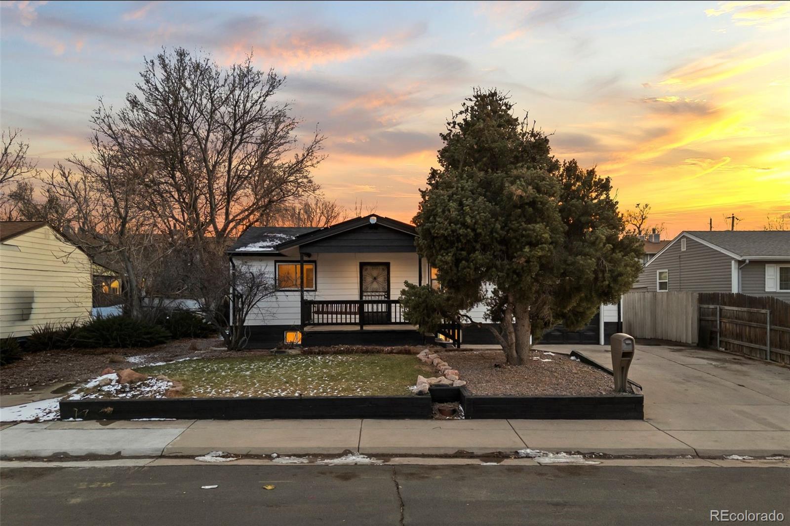 Range View Commerce City Home | MLS #: 15451616540 E 78th Way, Commerce City Beds: 4 Baths: 2 Price: $420,000