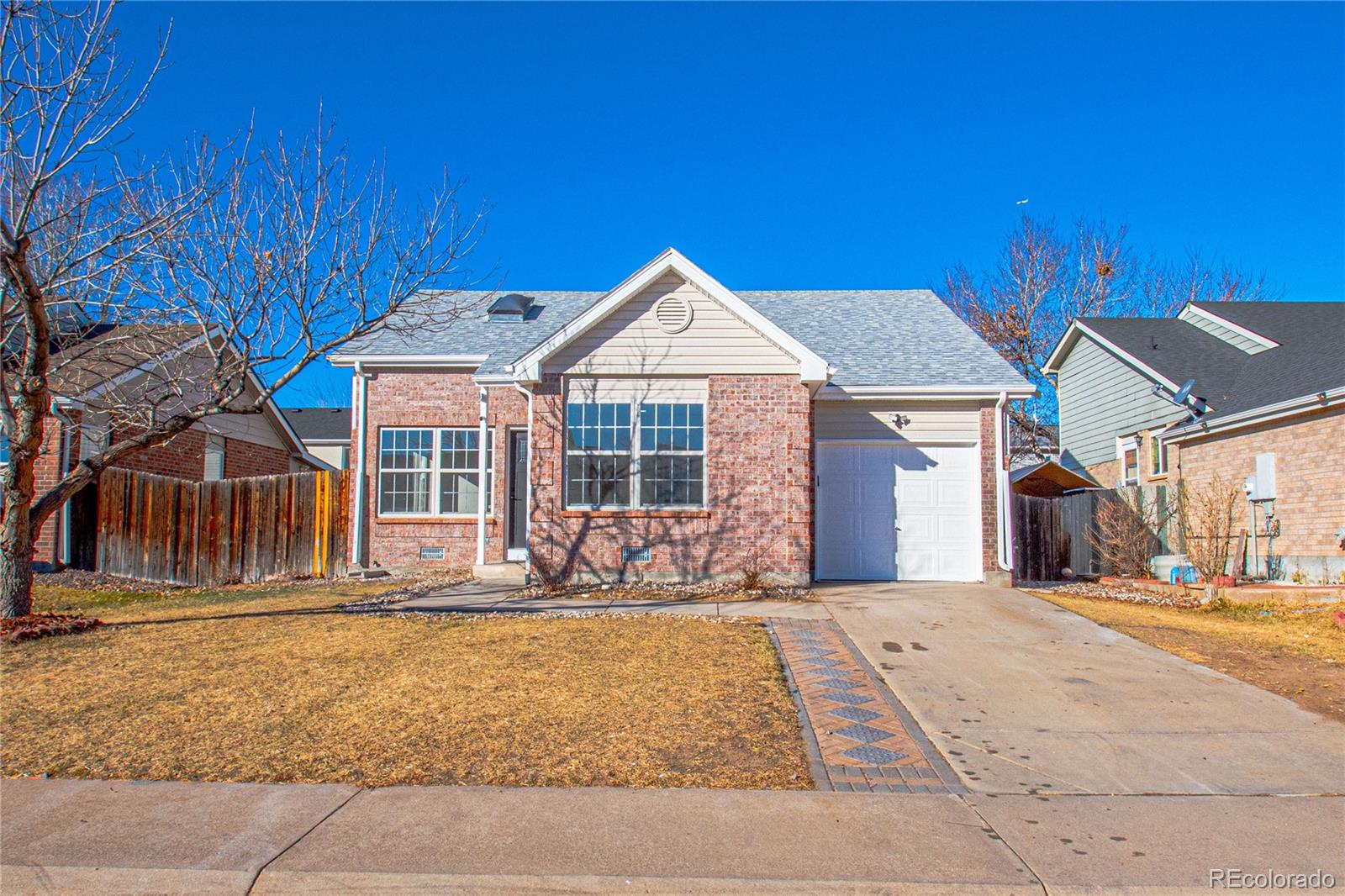 4923 altura street, Denver sold home. Closed on 2026-03-20 for $455,000.