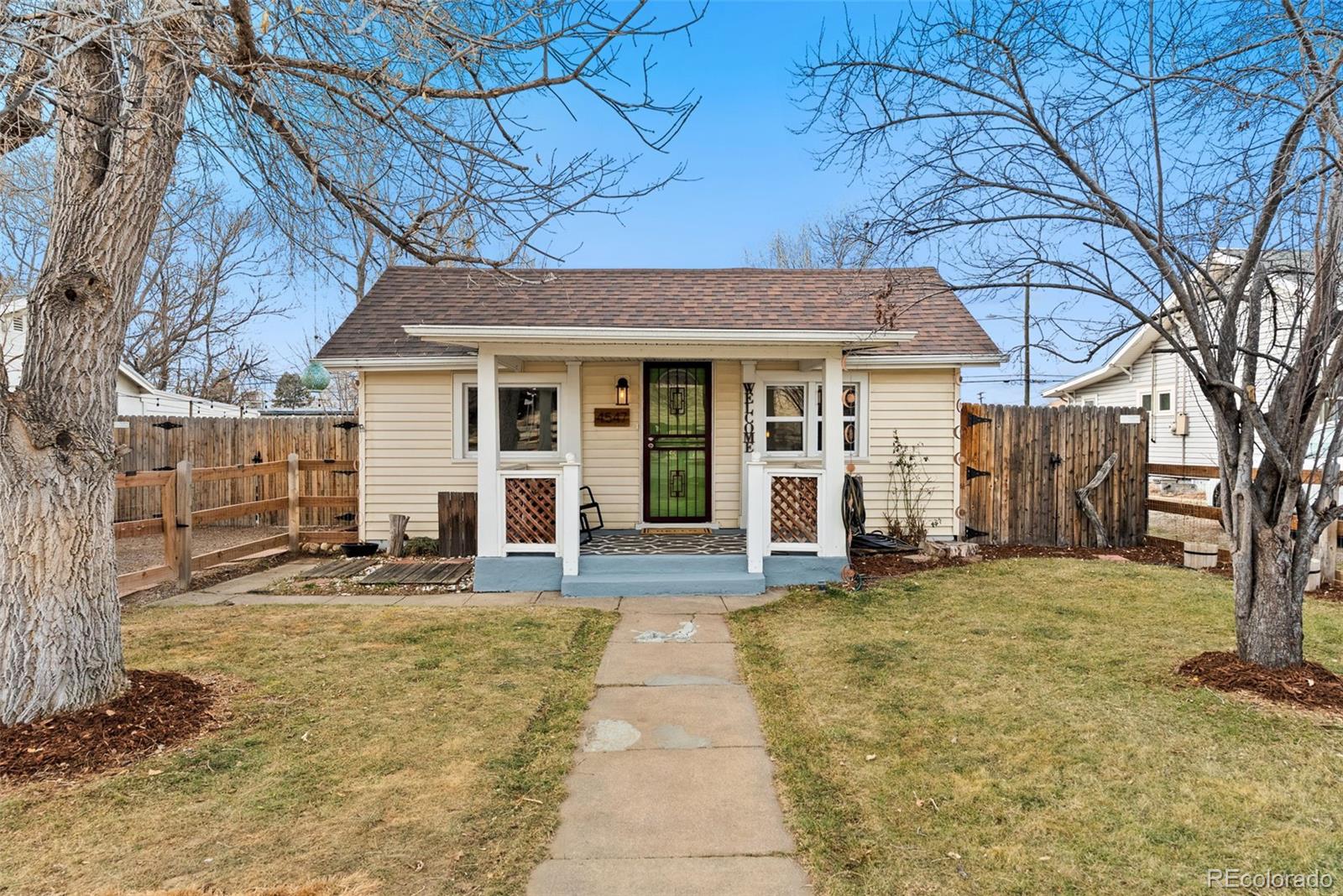 Broadway Heights Englewood Home | MLS #: 41528754547 S Lincoln Street, Englewood Beds: 3 Baths: 2 Price: $530,000