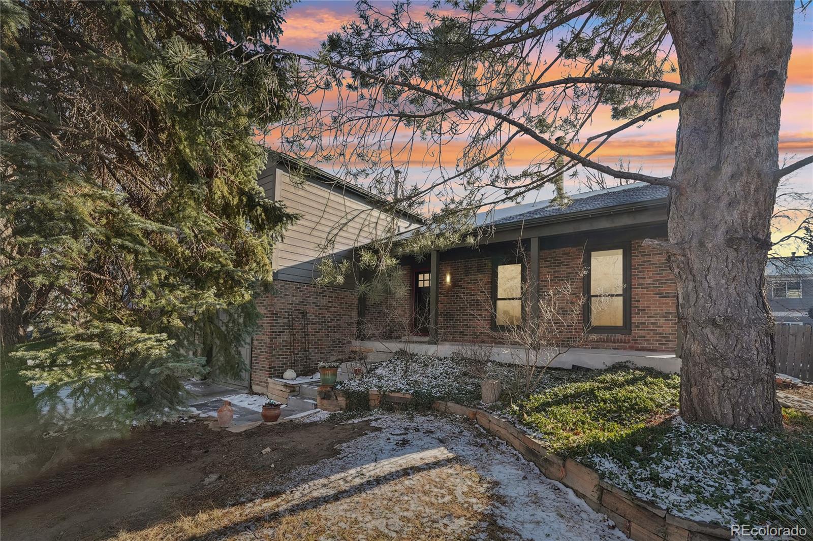  Louisville Home | MLS #: 8868371231  Hoover Avenue, Louisville Beds: 5 Baths: 3 Price: $874,900