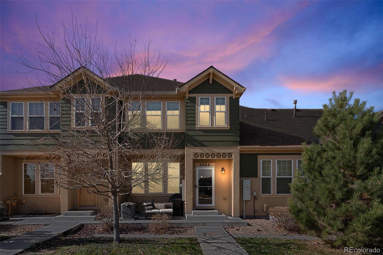  Littleton Home | MLS #: 72741195864 S Taft Court, Littleton Beds: 3 Baths: 4 Price: $575,000