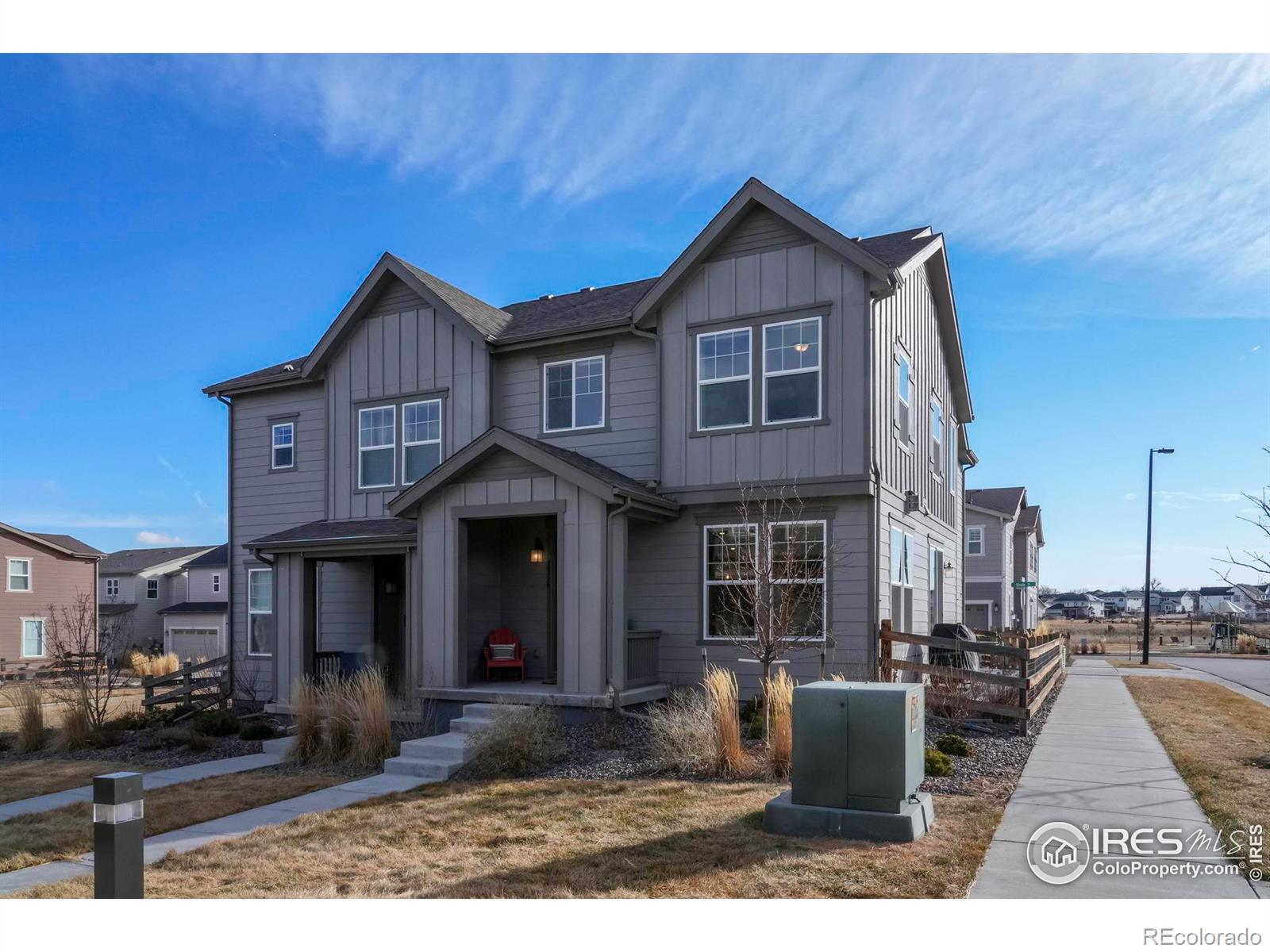 Flatiron Meadows Erie Home | MLS #: 45678910498171356  Shale Drive, Erie Beds: 3 Baths: 3 Price: $575,000