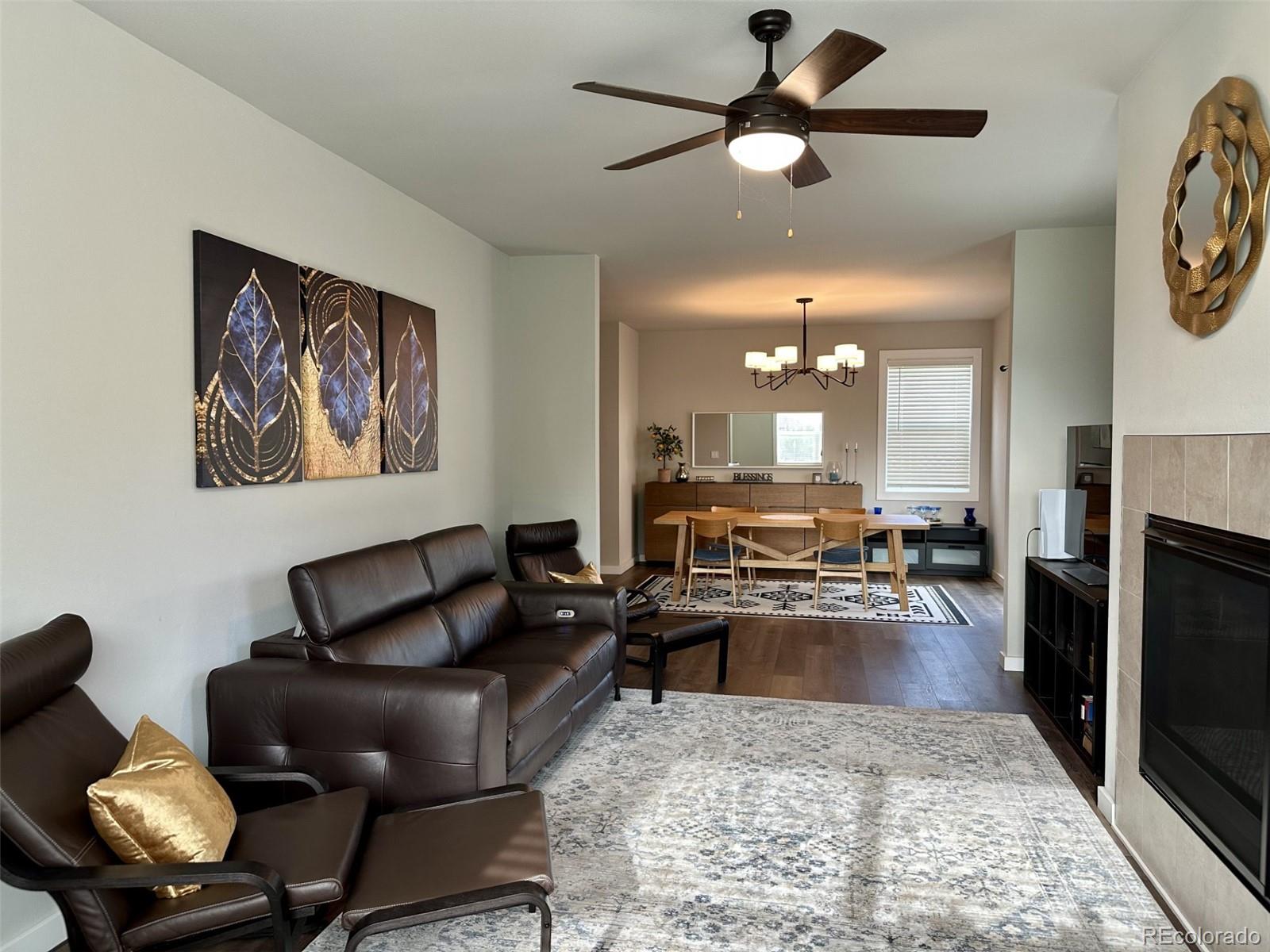353 steamboat drive, Gypsum sold home. Closed on 2026-07-27 for $837,000.