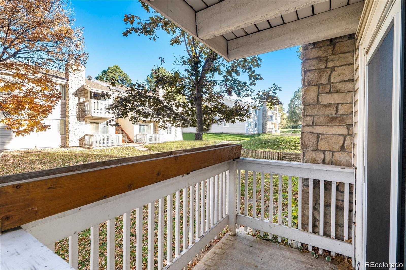 Brandychase Aurora Condo / Townhome | MLS #: 500323614192 E Colorado Drive 102, Aurora Beds: 1 Baths: 1 Price: $140,000
