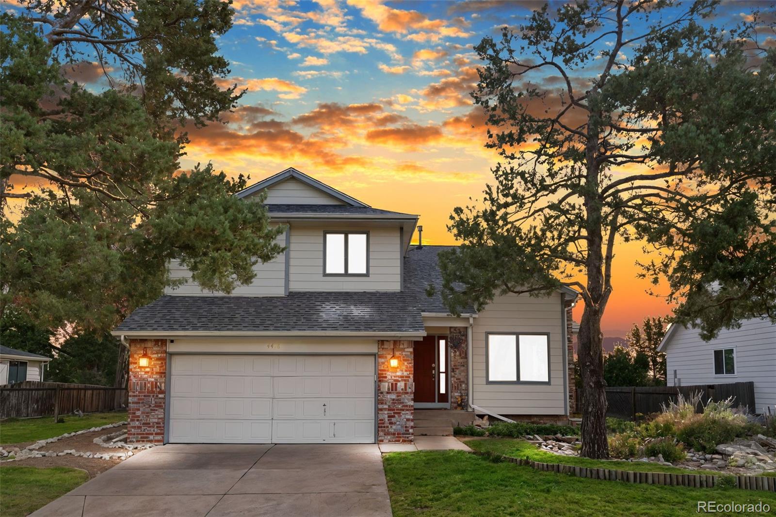 Golden Home | MLS #: 40291814418  Fig Street, Golden Beds: 4 Baths: 3 Price: $800,000