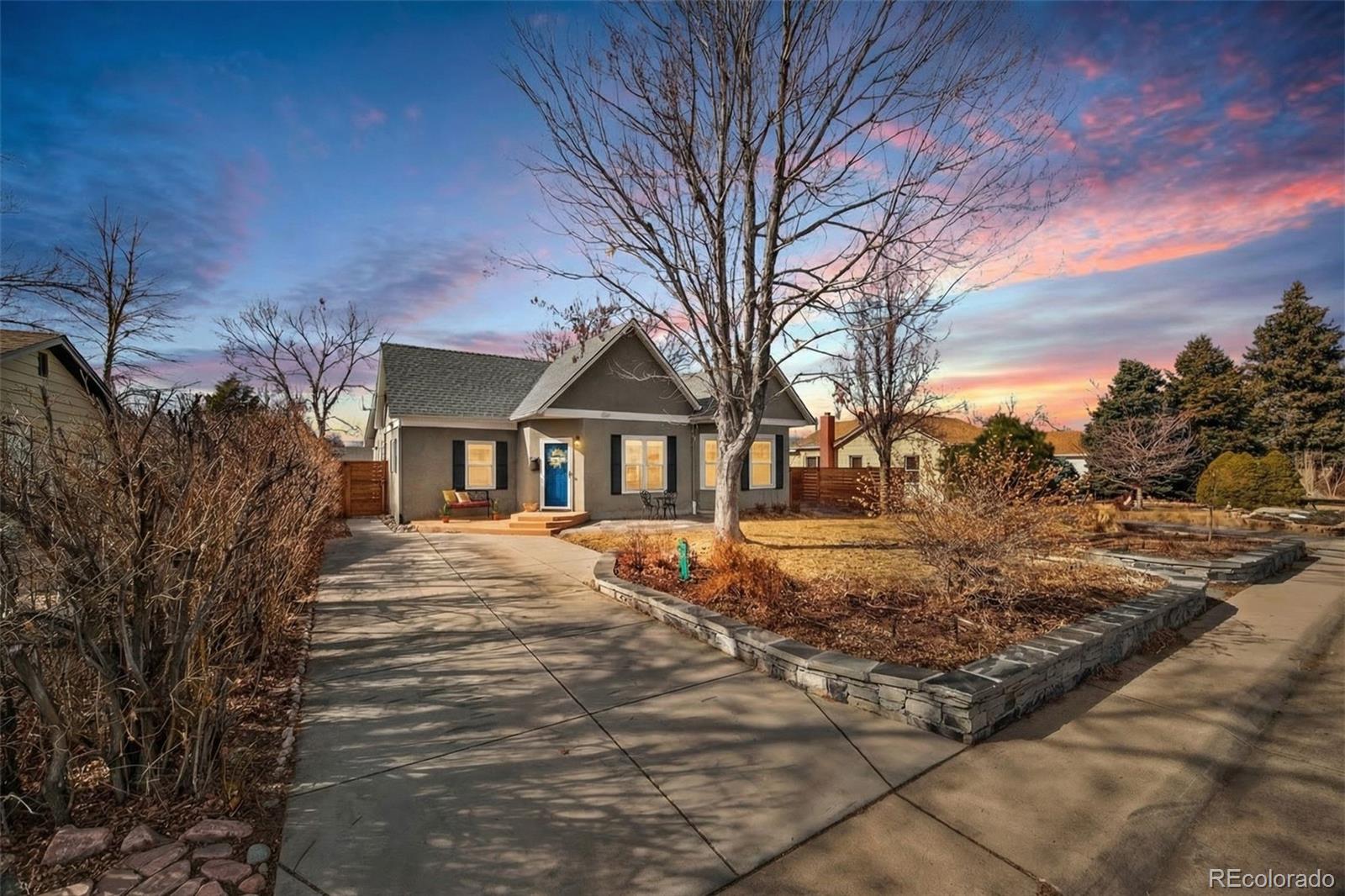 Woodlawn Littleton Home | MLS #: 26830305641 S Hickory Street, Littleton Beds: 3 Baths: 3 Price: $720,000