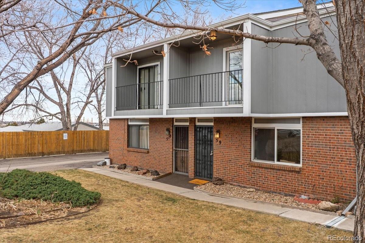  Lakewood Condo / Townhome | MLS #: 9437184750  Tabor Street 59, Lakewood Beds: 2 Baths: 3 Price: $350,000